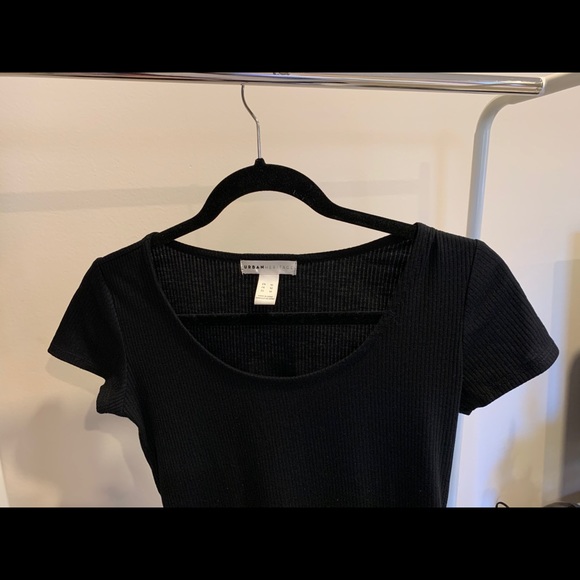 T shirt bodysuit, 2/10$ - Picture 3 of 4